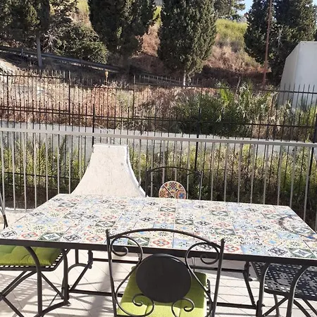 Aurora Апартаменты *