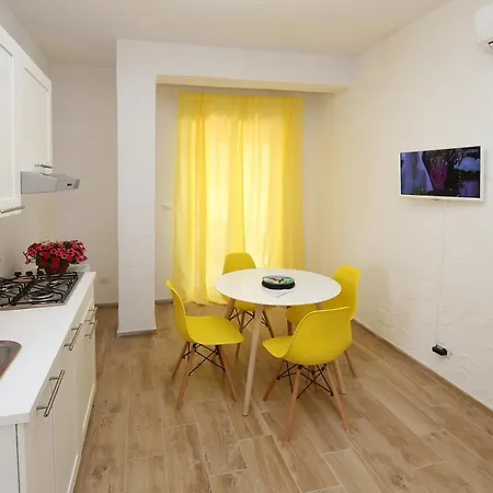 Apartamento Aurora Giardini-Naxos