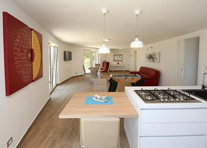 Aurora * Giardini Naxos