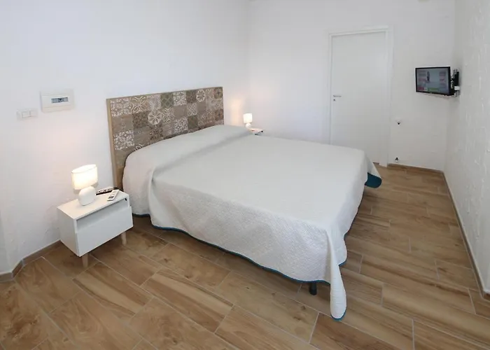 Aurora Apartment Giardini Naxos