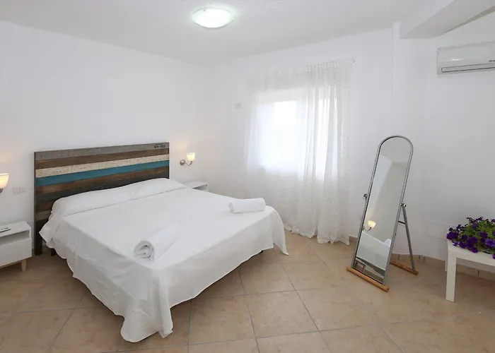 Aurora Apartment Giardini Naxos