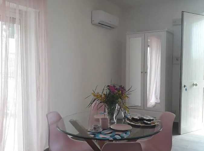 Aurora * Giardini Naxos