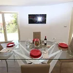 Aurora * Giardini-Naxos