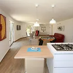 Aurora * Giardini-Naxos