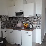 Aurora Apartment *