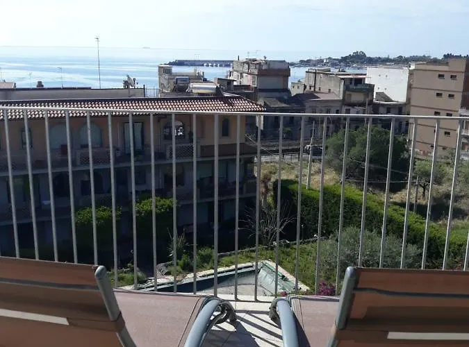 Appartamento Aurora Giardini Naxos