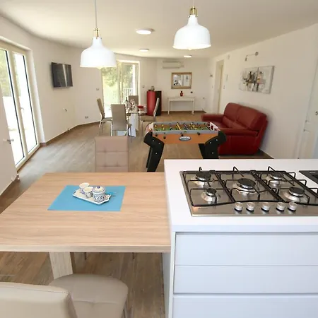 Aurora Apartment